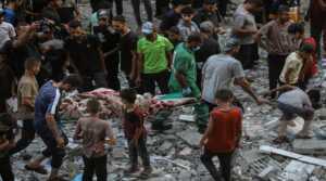 30 شهيدًا منذ فجر اليوم: شهداء وجرحى في قصف للاحتلال استهدف مناطق متفرقة في قطاع 30 شهيدًا منذ فجر اليوم: شهداء وجرحى في قصف للاحتلال استهدف مناطق متفرقة في قطاع